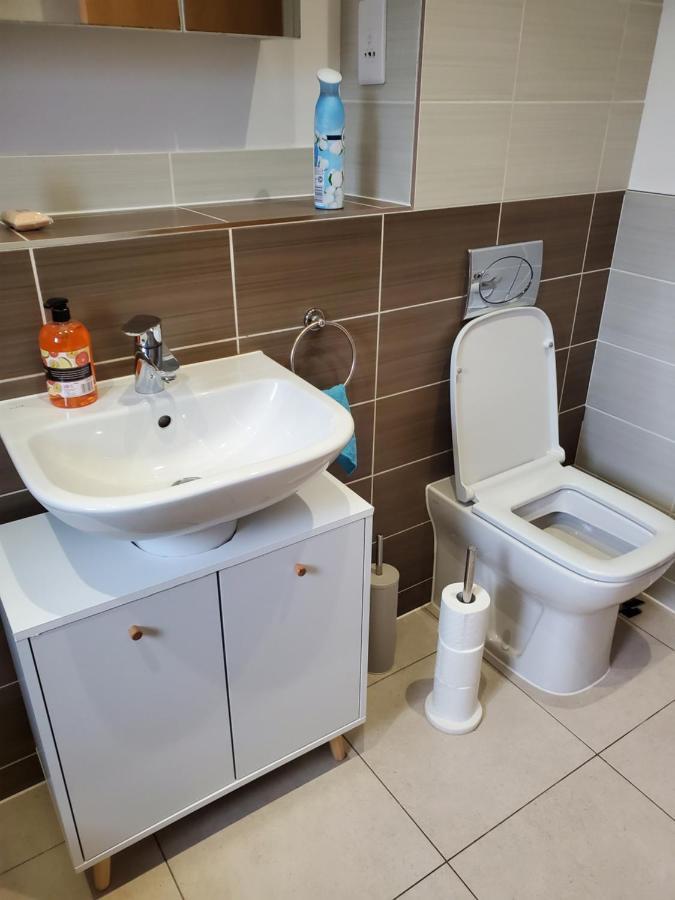مانشستر Beautiful & Elegant 2 Bed Room House المظهر الخارجي الصورة
